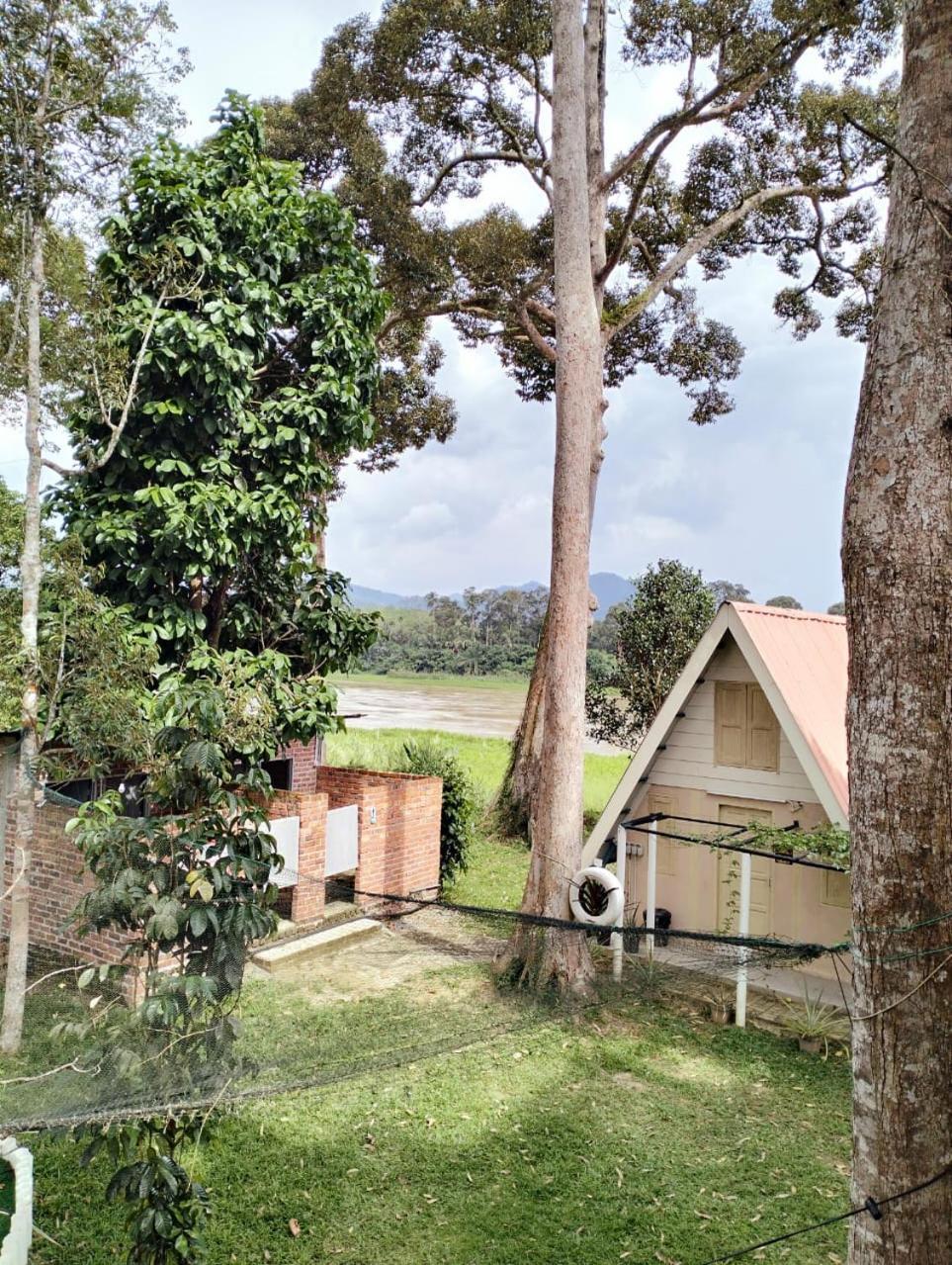 Resort D Rumah Bonda River View Kuala Kangsar Exterior photo